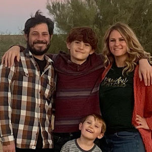 Meet your Posher, Danielle